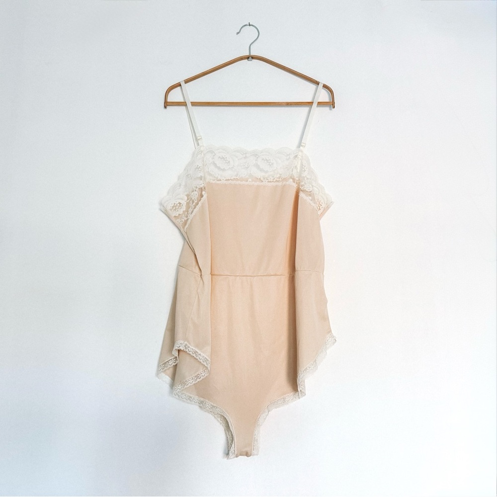 VINTAGE 1960’s Lace-Trim Nude Slip Bodysuit - Size Large
